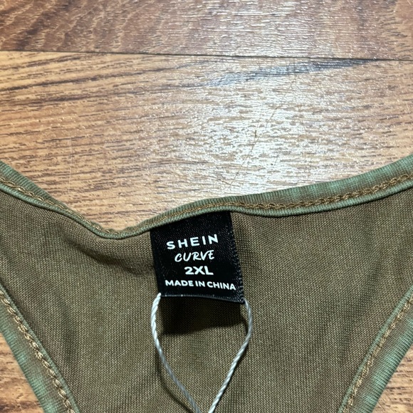 NWT Shein Curve EZ-Wear Cropped Tank Top Size 2XL Color Olive Green - Picture 3 of 4
